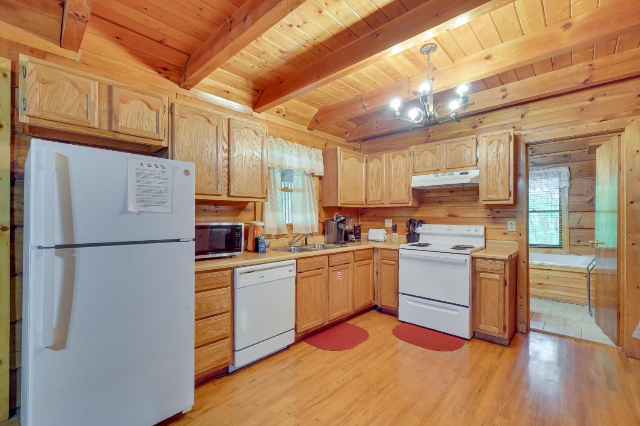 Cabin With Hot Tub About 6 Mi To Downtown Gatlinburg! Екстер'єр фото