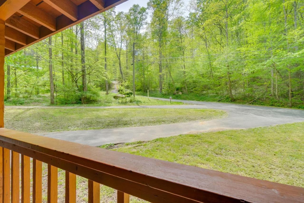 Cabin With Hot Tub About 6 Mi To Downtown Gatlinburg! Екстер'єр фото
