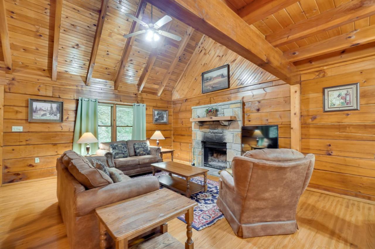 Cabin With Hot Tub About 6 Mi To Downtown Gatlinburg! Екстер'єр фото