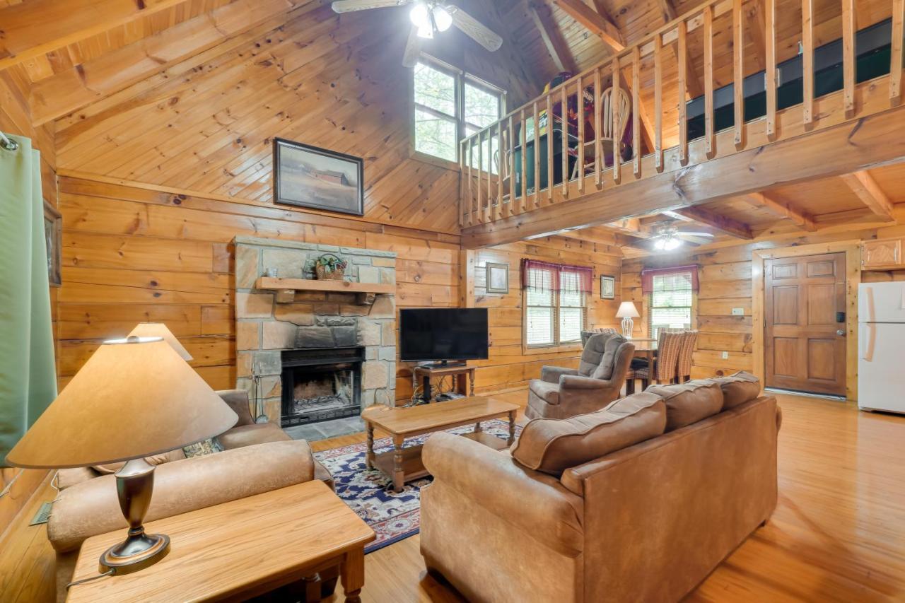 Cabin With Hot Tub About 6 Mi To Downtown Gatlinburg! Екстер'єр фото
