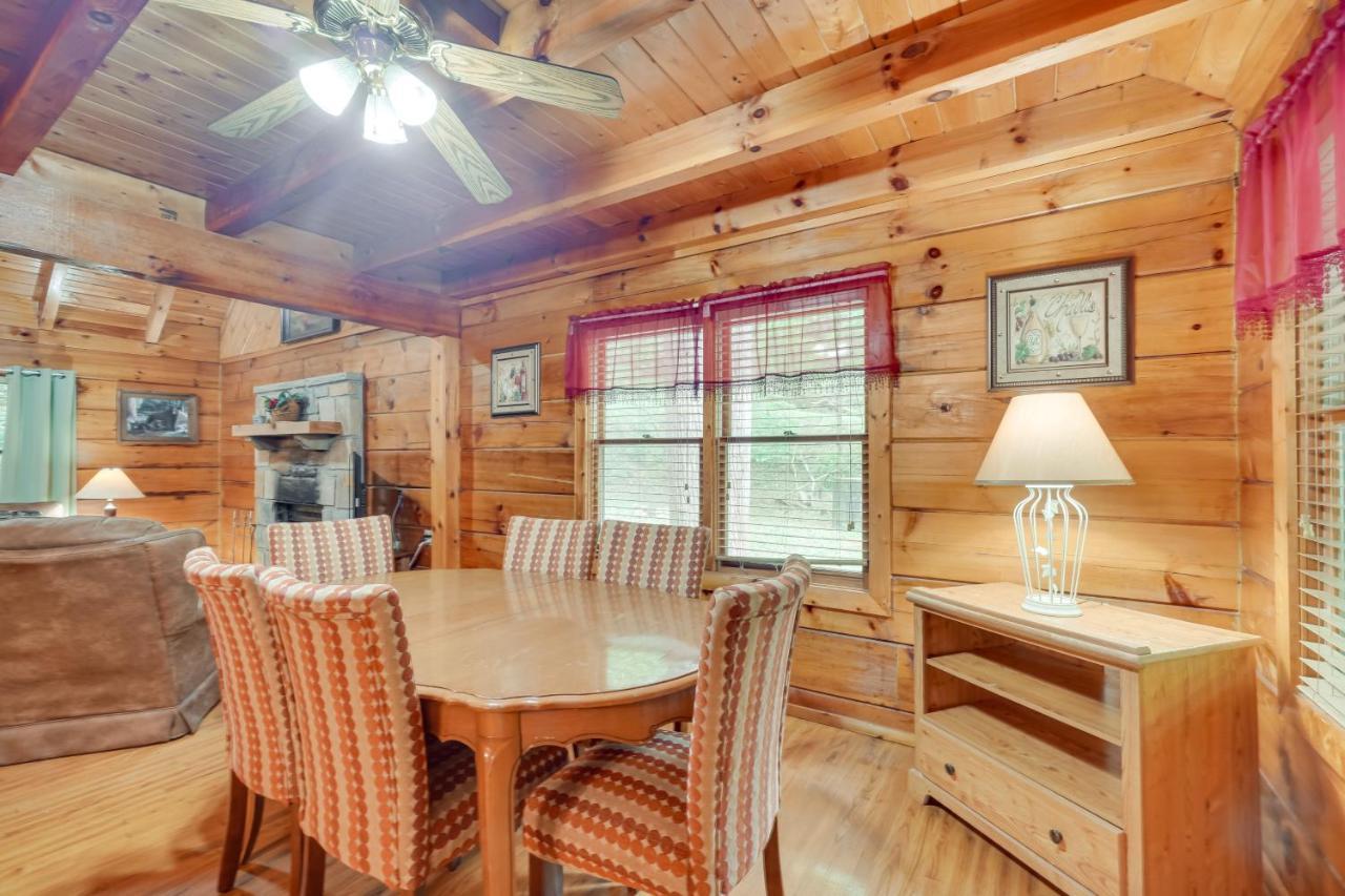 Cabin With Hot Tub About 6 Mi To Downtown Gatlinburg! Екстер'єр фото