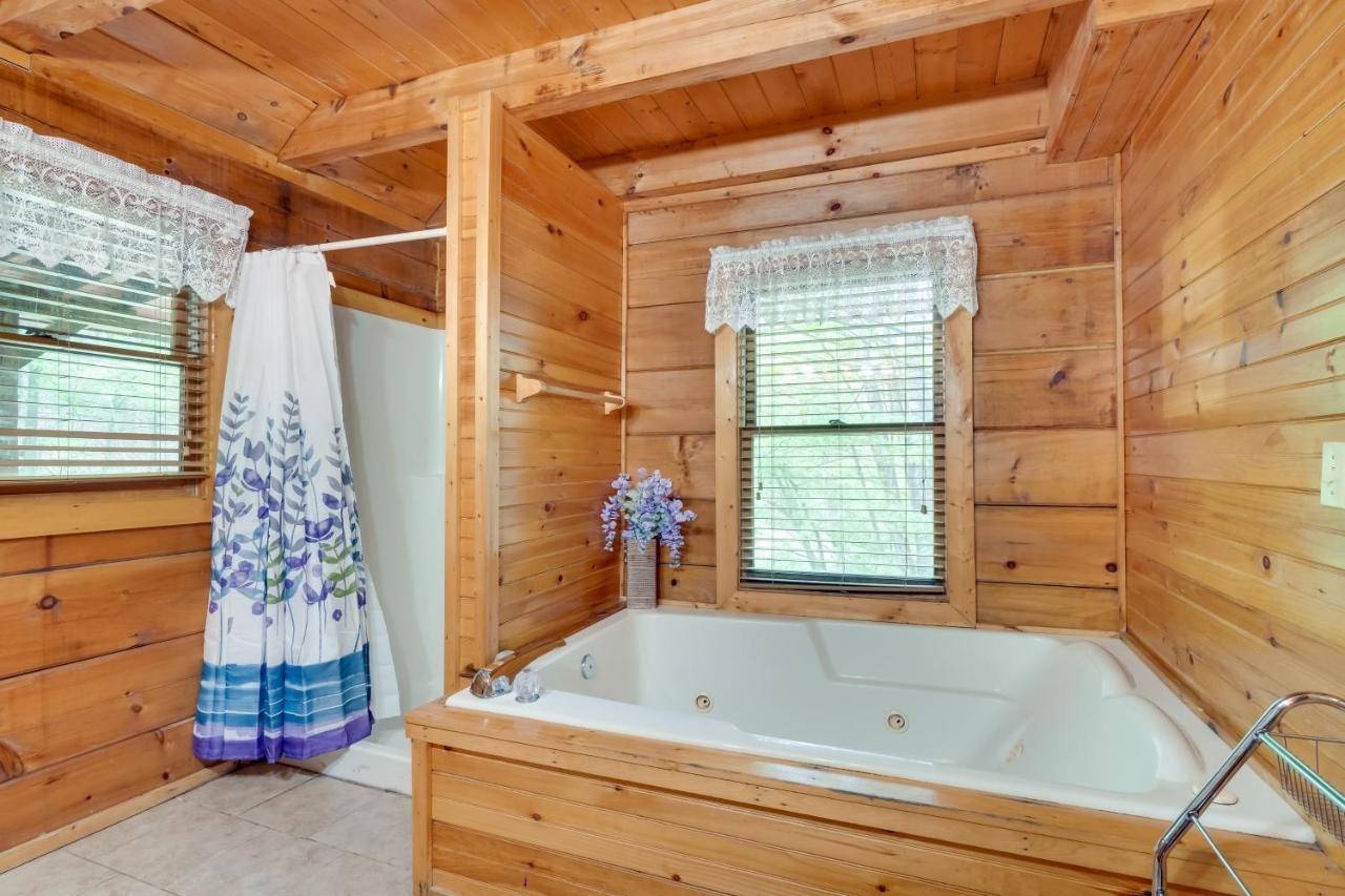 Cabin With Hot Tub About 6 Mi To Downtown Gatlinburg! Екстер'єр фото